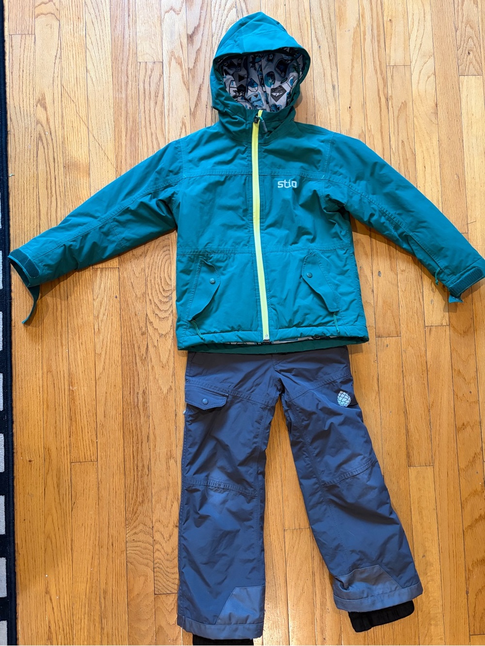 Stio Rafferty size 6 set